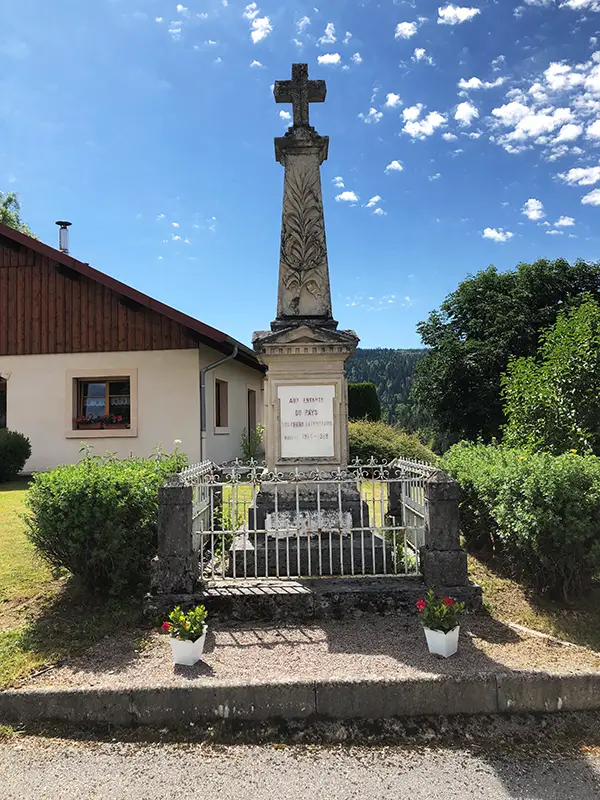 Monument aux morts - Remonot